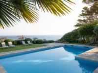 La Roche Bleue - Villa de charme avec vue exceptionnelle bord de mer piscine privée jardin et terrasse - Chambres d'hôtes Carry-le-Rouet