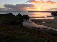 Gower - 2 Beds - Parking - EV Charger - WiFi - B&B