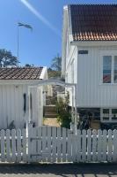 Archipelago villa with seaview and 2min to baths - B&B Asperö