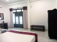 Family Room with Garden View