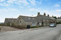 Castle Forge 4-Bedroom Historic Purbeck Forge in Kingston, Corfe Castle, Sleeps 7 - B&B