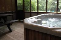 Creekside Hideaway - B&B