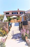 Villa Sloboda Apartments - B&B Pinezići