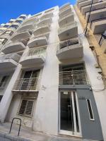 Sliema Apt with SIDE SEAVIEWS - B&B Sliema
