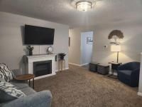 Modern and Cozy Space Near Columbus Attractions - Bed and Breakfast Columbus