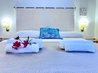 Two-Bedroom Apartment with Sea View