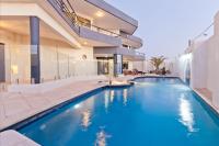 Endless Summer - The Reefs - B&B Perth