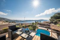 Bas de villa plus piscine Vue époustouflante - B&B Villefranche-sur-Mer