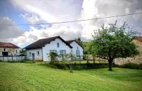 Maison dans le Périgord vert - B&B