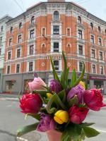 Golden Rush - B&B Riga