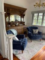 Emirau - B&B Montville