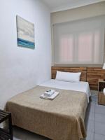 Single Room with Shared Bathroom