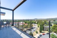 Modern 3BR Home 5 mins away from Parliament House - Hosted by Canstay - Chambres d'hôtes Broughton Vale