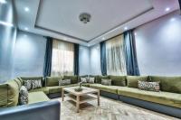 One-Bedroom Apartment with City View