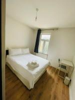Double room in A Specious House in Seven Sisters - Ferienwohnung