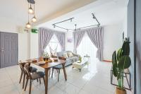 Comfort & Joy Family Homestay In Cameron Highland Clover Home 7-22 - B&B Brinchang