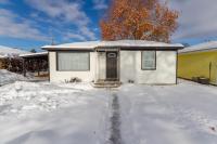 Adorable 2 BD 1 BTH Home Minutes Away from Gonzaga - B&B