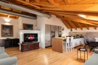 Attico Fiera Milano - Bed and Breakfast