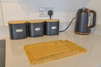 Luxury 1 Bedroom Apartment with Free Parking - Bed and Breakfast St Albans