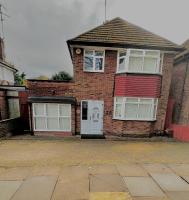 best place in luton-M, free-parking, no-kitchen - B&B
