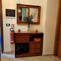 La Casa di Ale 2 - ampio e luminoso appartamento ai Castelli Romani - Chambres d’hôtes Marino