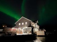 Seaside Villa - B&B Mestervik