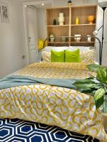 Cozy 1 bedroom House, Sleeps 3 - long and short stay welcome - Chambres d'hôtes Portsmouth