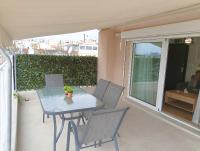 Skyfall Studio Marousi - B&B Atene