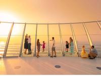 SettlerHomes - Elegant Palm Tower Stay with the Sea View - B&B Dubai