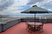 Naka Executive Suites With Balcony, Amazing View of Lake Nakuru, GYM - Ferienwohnung