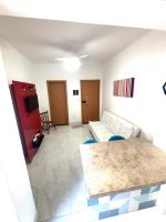 Apt na Barra,1/4,sala,2 banheiros(1 suite), exclusivo - Chambres d'hôtes Salvador