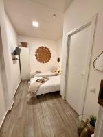 Tweepersoonskamer met 2 Aparte Bedden en Eigen Badkamer