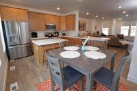 Modern 3br Ski Retreat Mountain Views & Garage - B&B