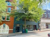 Modern City Loft Downtown Lynchburg VA LYH HUGE - Ferienwohnung