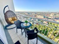 Chris&CarlPlace - B&B Manila