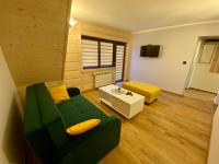 Apartament Chowańcówka z widokiem na góry typu studio obok stoków narciarskich i blisko basenów termalnych - Chambres d'hôtes Bukowina Tatrzańska