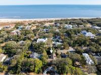 Simone Tranquilla - 2010 Bruce Drive - B&B Saint Simons Island