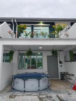 ANGGERIK LAZURI Guest House & Homestay - Chambres d’hôtes Johor Bahru