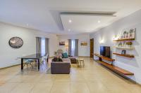 Bright,stylish 2bedroom apartment in village centre - B&B Kalkara