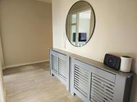 Modern Belfast City Centre Apartment - Bed and Breakfast