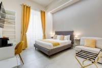 Camera Tripla Superior