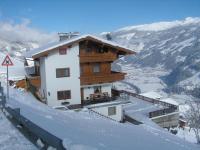 Apartment in Hippach near Horbergbahn - B&B Mühlen