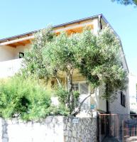 Apartment Katarina - B&B Betina