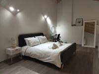 Loft Suite - Bed and Breakfast Patras
