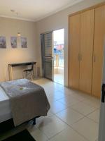 Suíte de Solteiro Privativa com Sacada - B&B