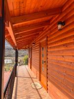 Holiday House - Bed and Breakfast