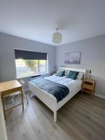 Luxury By The Coast- sleeps 4 - B&B Galway