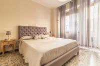 Camera Matrimoniale con Bagno Privato