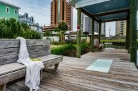 Pink Bungalow w Private Beach! Girls Getaway! - B&B Gulf Shores