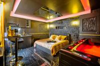 LA GOLDEN ROOM - Suite de Luxe avec Jacuzzi - Ferienwohnung Mâcon